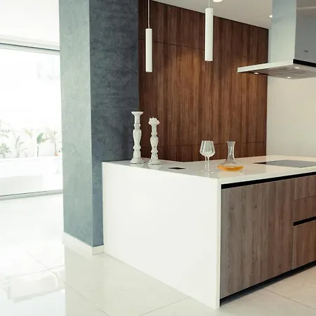 Vivo Mare Beachfront - Vista Villa Ayia Napa